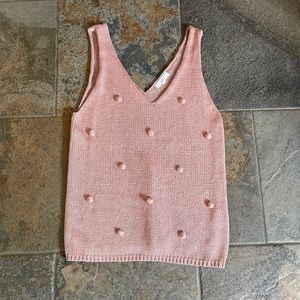 Soft knit sweater tank. Size medium bought from boutique. Very cute.